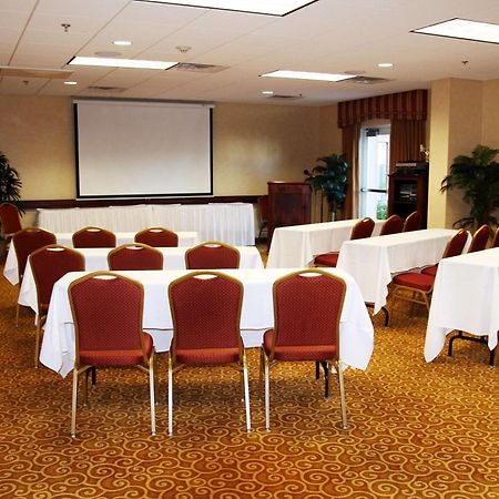 Hampton Inn & Suites Redding Εξωτερικό φωτογραφία