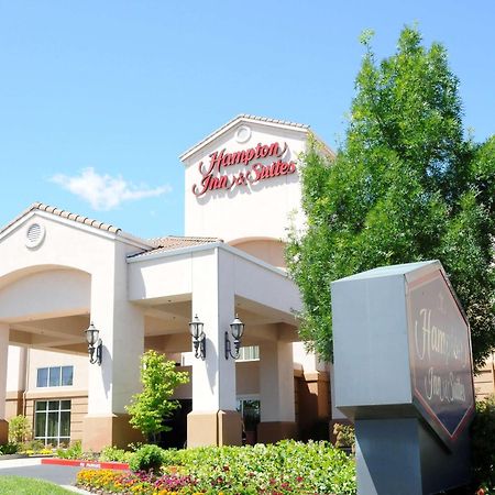 Hampton Inn & Suites Redding Εξωτερικό φωτογραφία