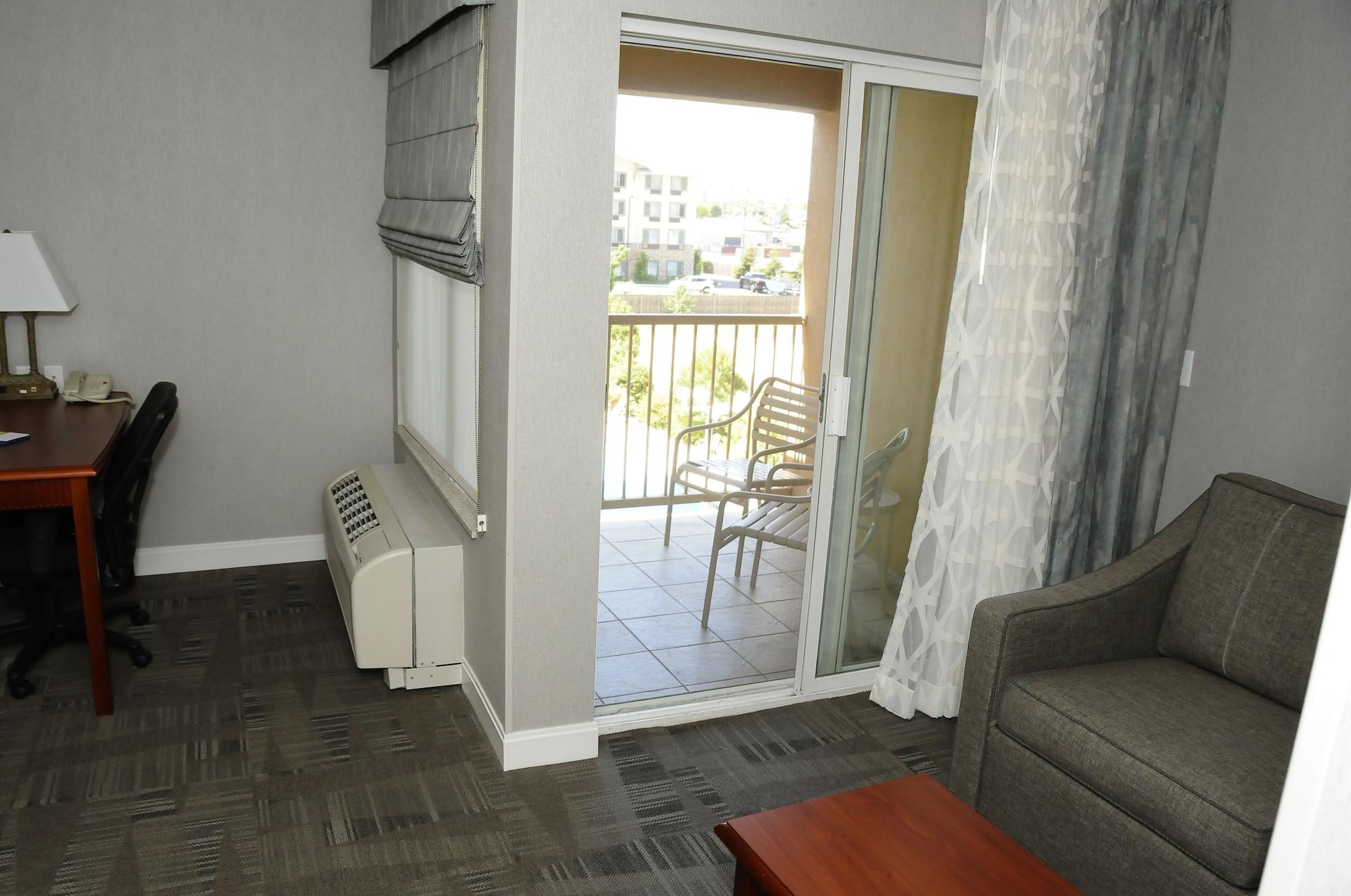 Hampton Inn & Suites Redding Εξωτερικό φωτογραφία