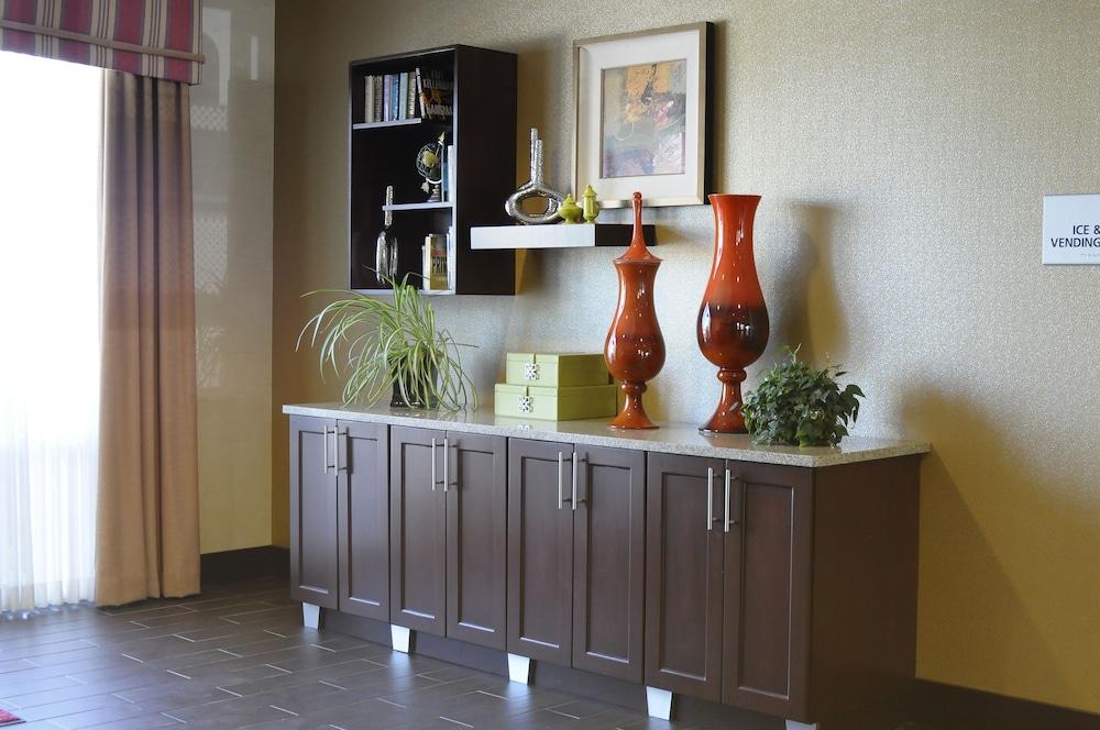 Hampton Inn & Suites Redding Εξωτερικό φωτογραφία