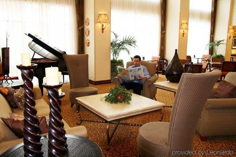 Hampton Inn & Suites Redding Εσωτερικό φωτογραφία
