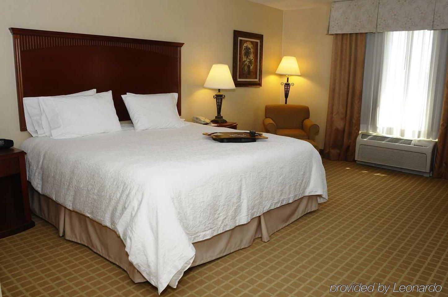 Hampton Inn & Suites Redding Εξωτερικό φωτογραφία