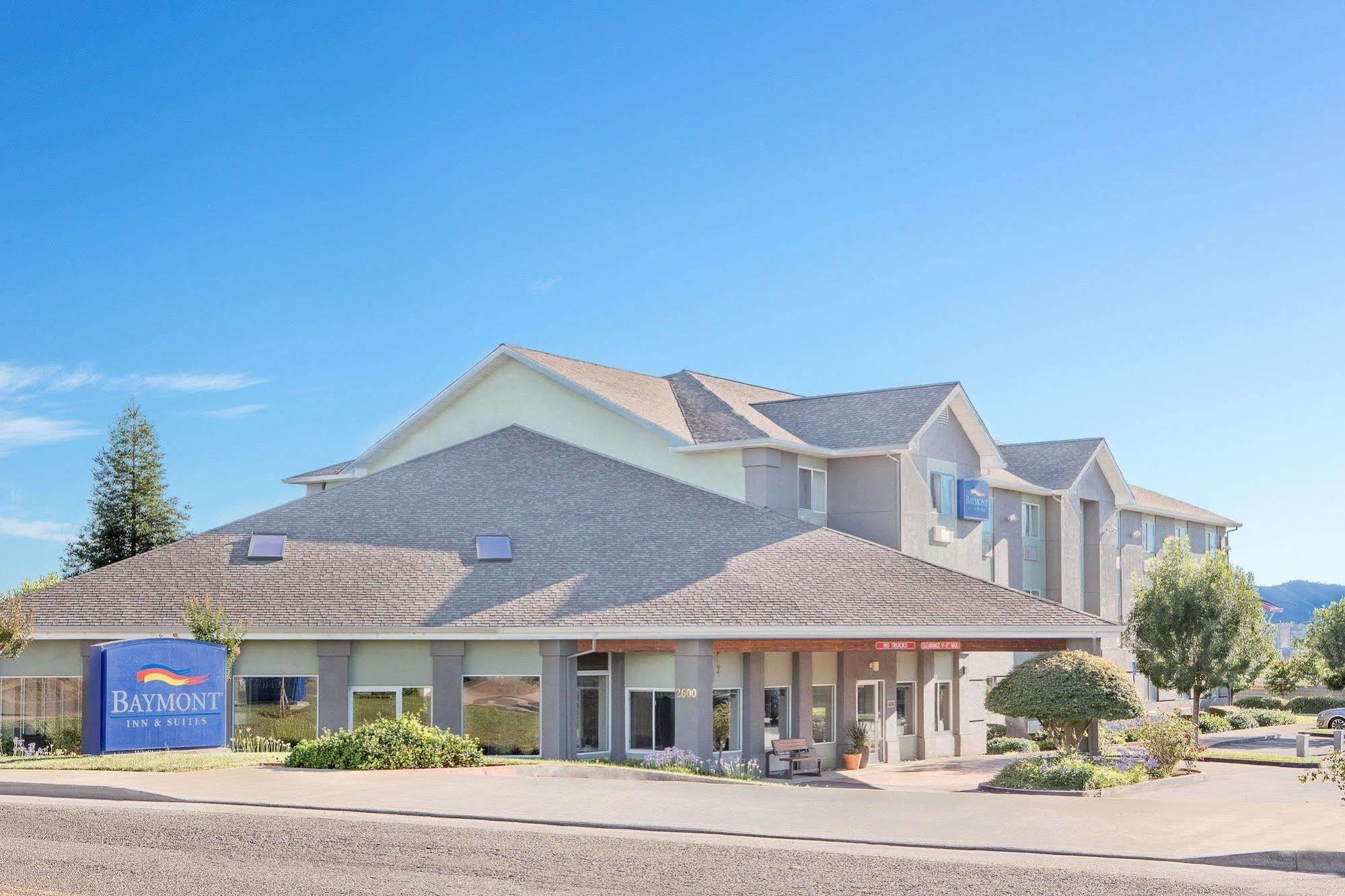 Hampton Inn & Suites Redding Εξωτερικό φωτογραφία