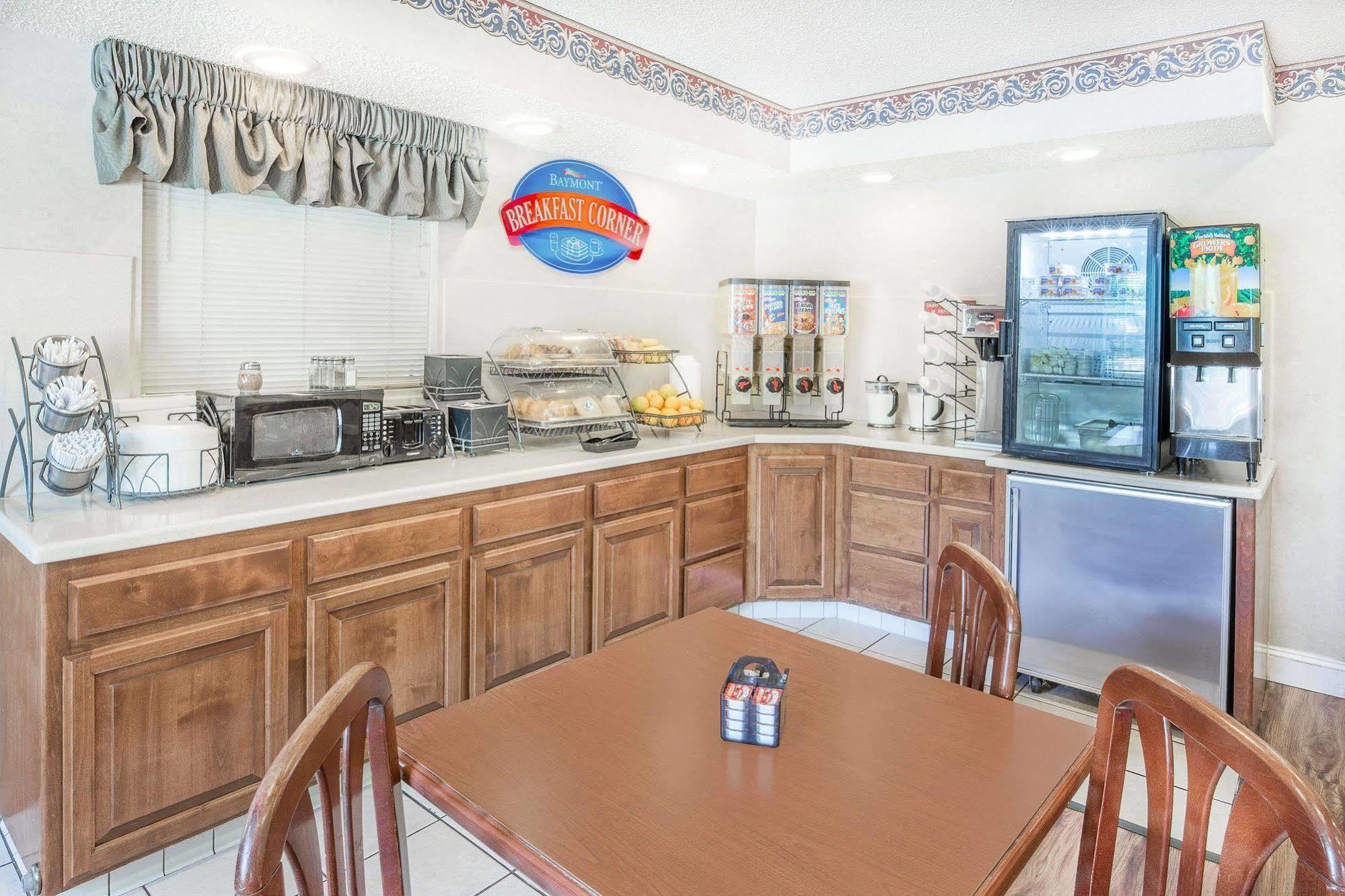 Hampton Inn & Suites Redding Εξωτερικό φωτογραφία