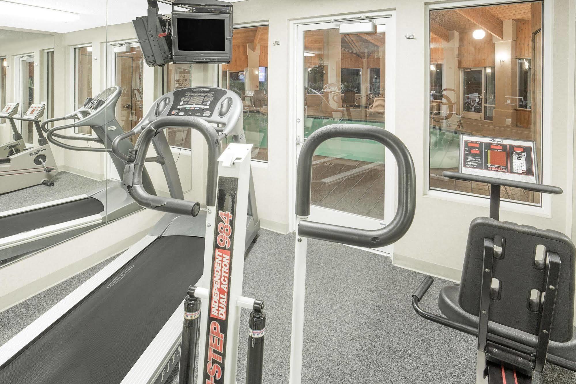 Hampton Inn & Suites Redding Εξωτερικό φωτογραφία